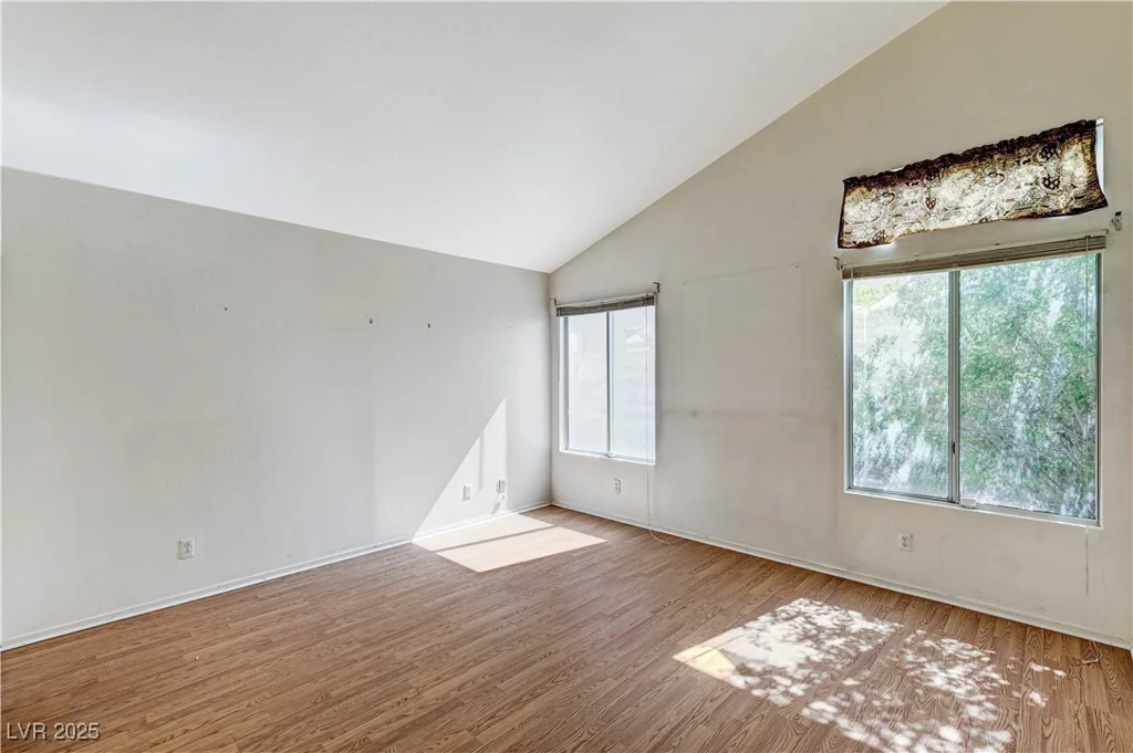 5016 Jacarilla, North Las Vegas, NV 89031