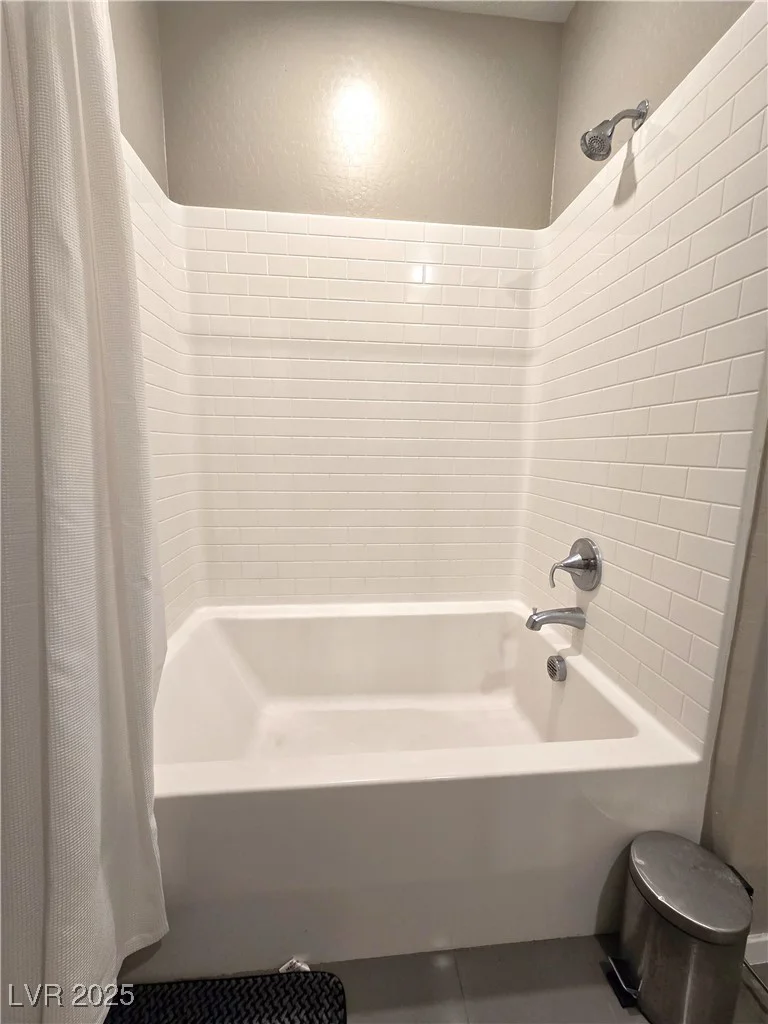 8534 Insignia, Las Vegas, NV 89178