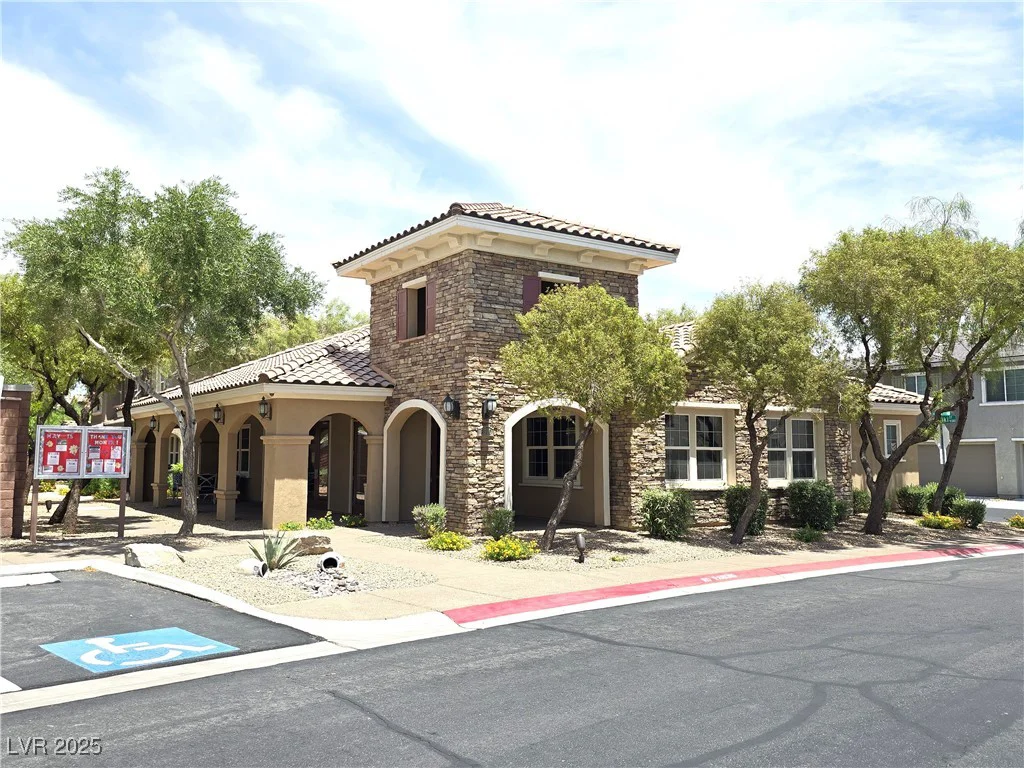 8534 Insignia, Las Vegas, NV 89178