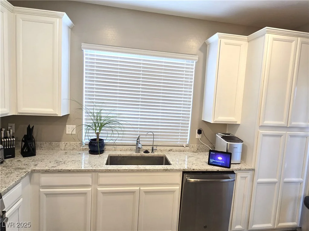 8534 Insignia, Las Vegas, NV 89178