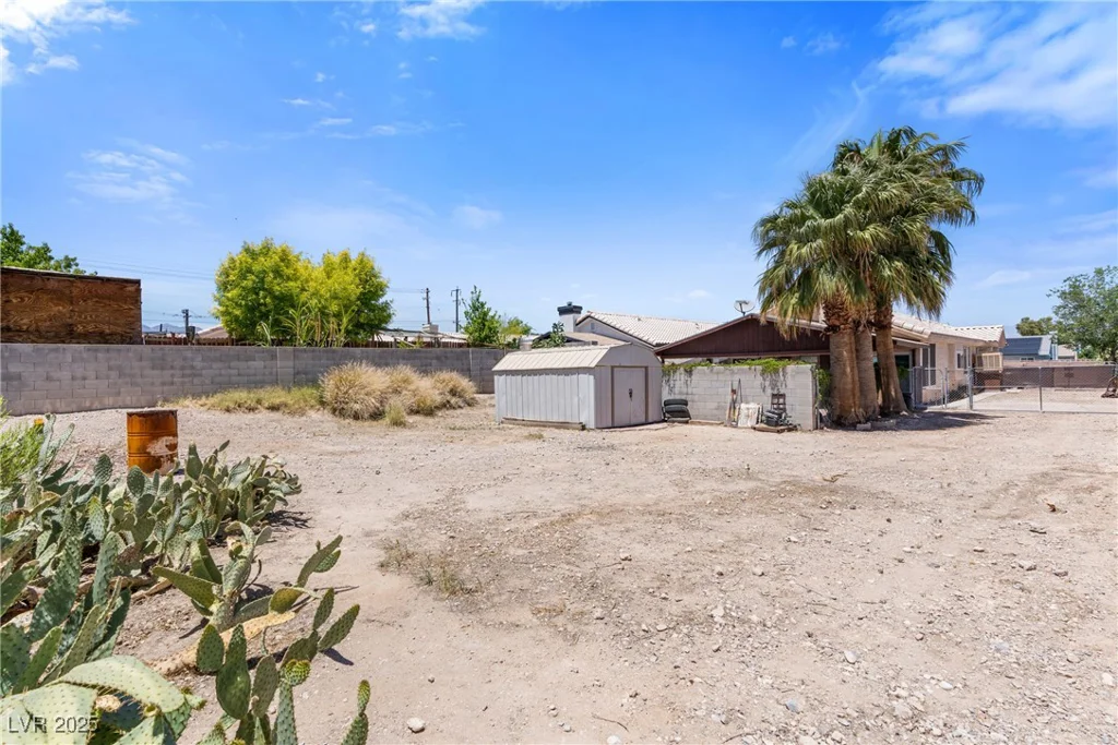 5317 Marietta, Las Vegas, NV 89108