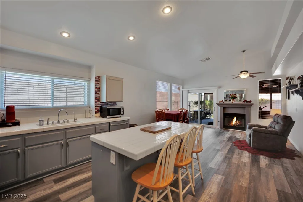 5317 Marietta, Las Vegas, NV 89108