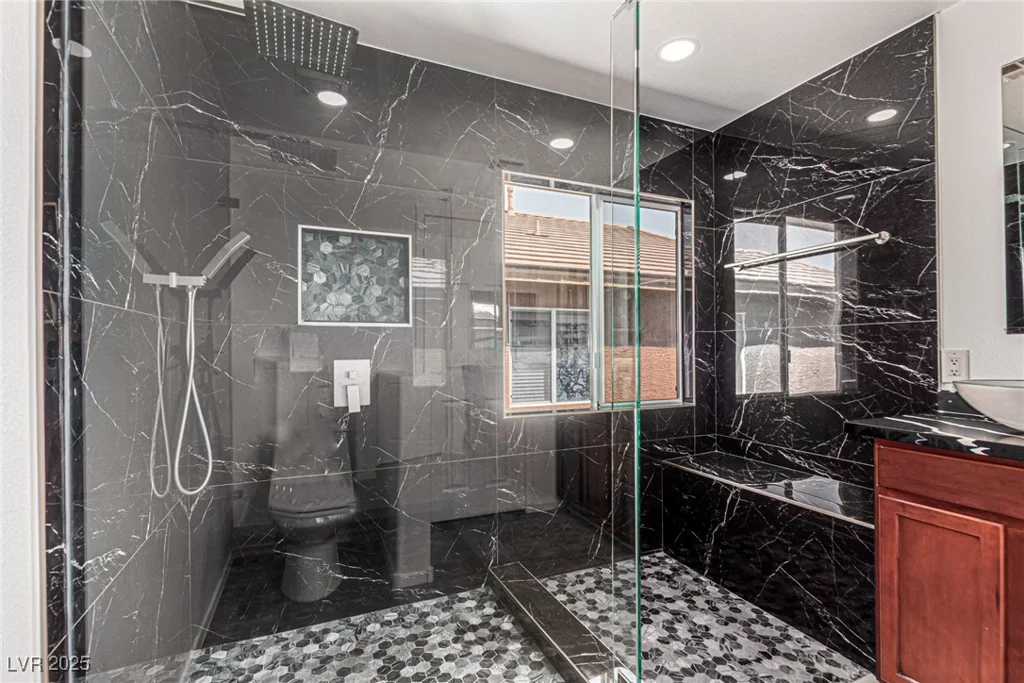 9173 Weeping Hollow, Las Vegas, NV 89178