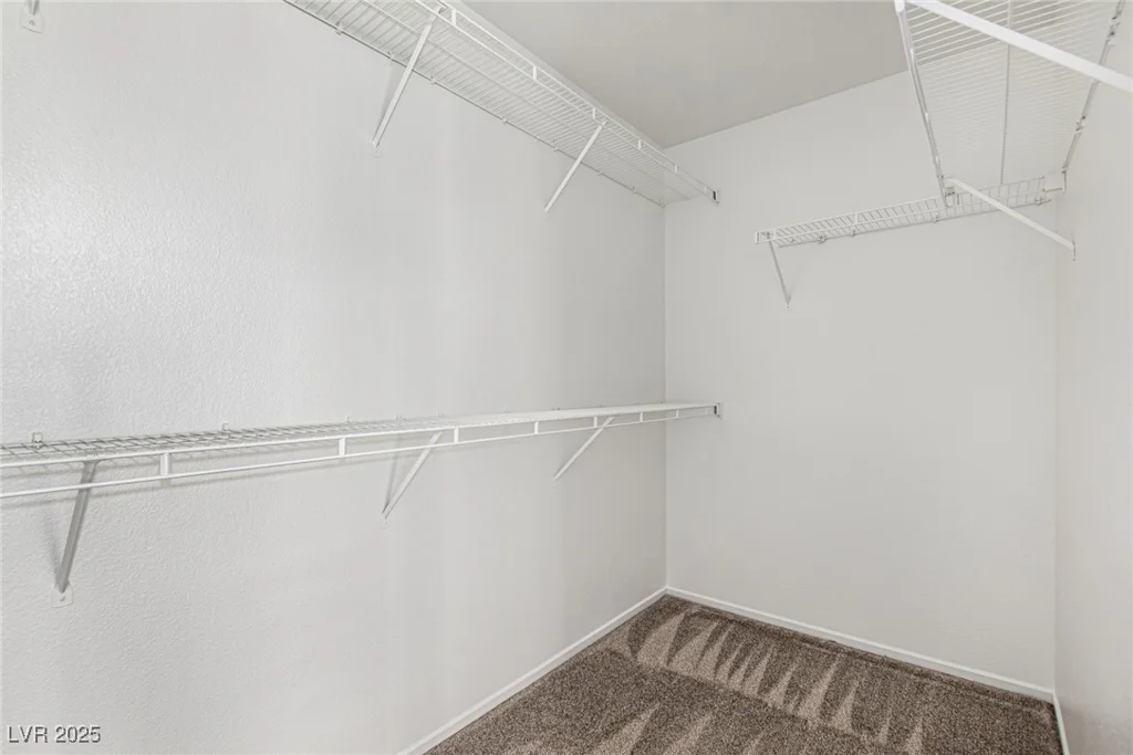 9173 Weeping Hollow, Las Vegas, NV 89178