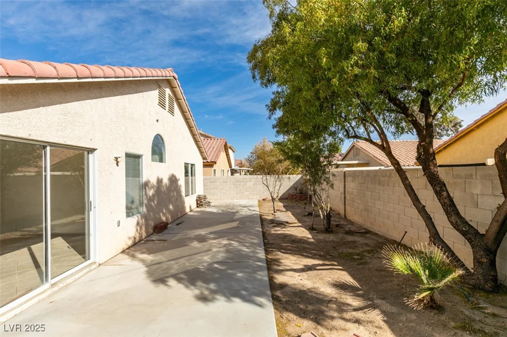9378 Spellman, Las Vegas, NV 89123