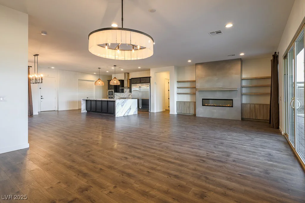 6110 Pebble Glen, Las Vegas, NV 89149