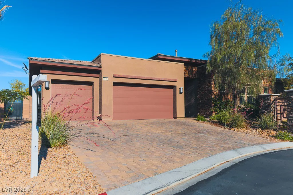 6110 Pebble Glen, Las Vegas, NV 89149