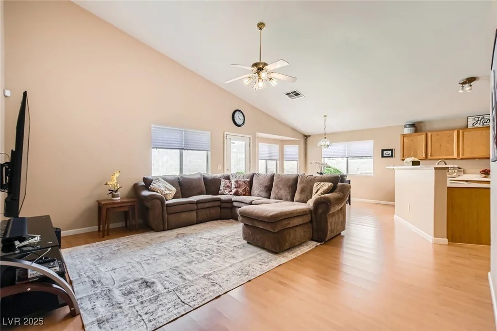 3539 Barrel Bronco, North Las Vegas, NV 89032