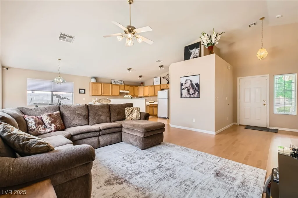 3539 Barrel Bronco, North Las Vegas, NV 89032