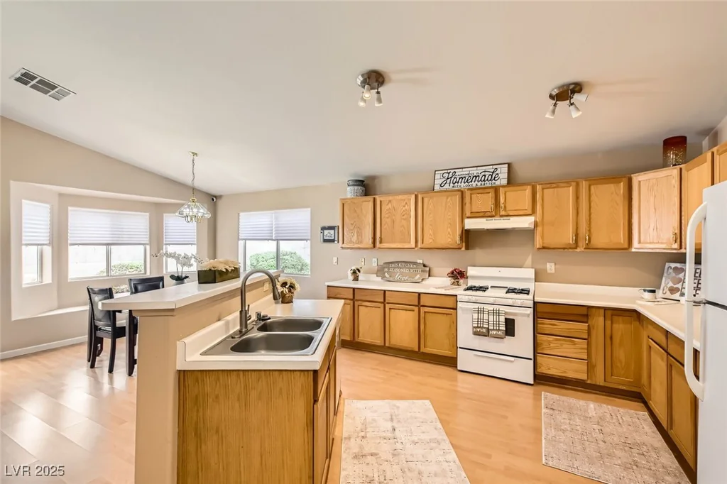 3539 Barrel Bronco, North Las Vegas, NV 89032