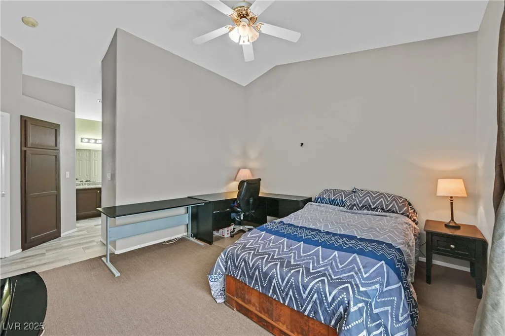 6125 Desert Haven, Las Vegas, NV 89130