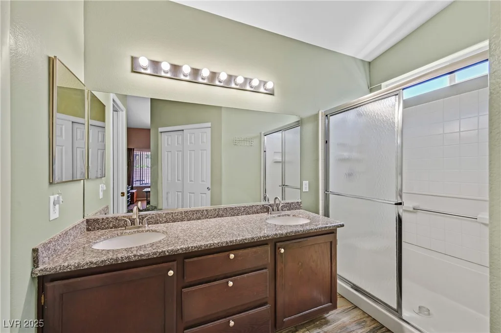 6125 Desert Haven, Las Vegas, NV 89130