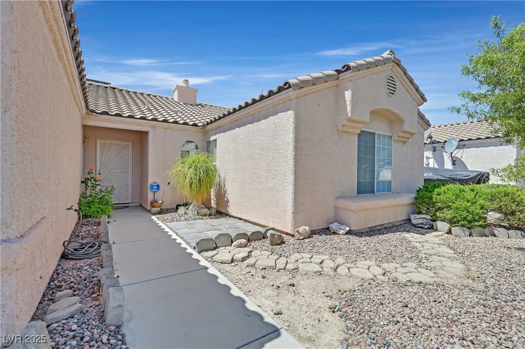 6125 Desert Haven, Las Vegas, NV 89130