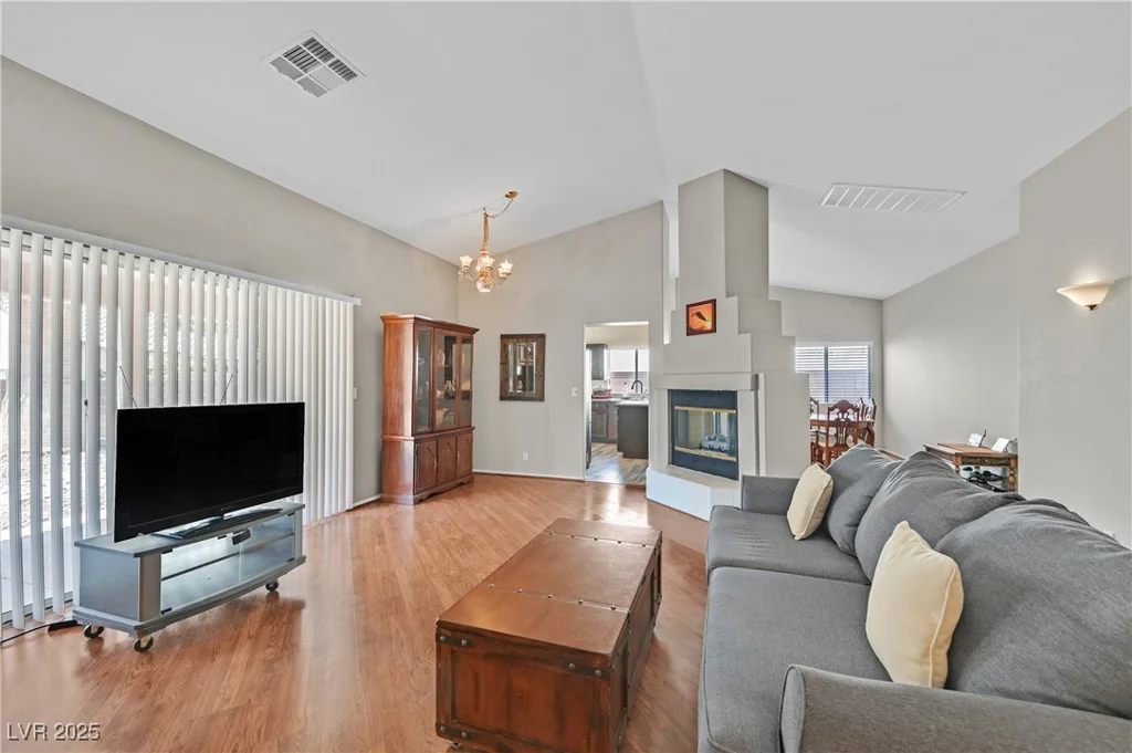 6125 Desert Haven, Las Vegas, NV 89130