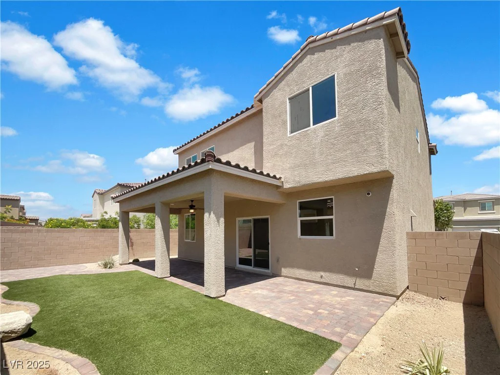 2125 Stone Well, North Las Vegas, NV 89031