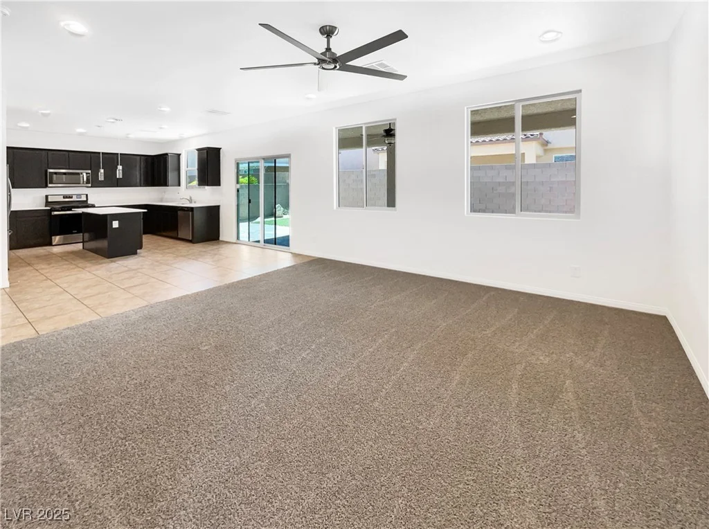 2125 Stone Well, North Las Vegas, NV 89031