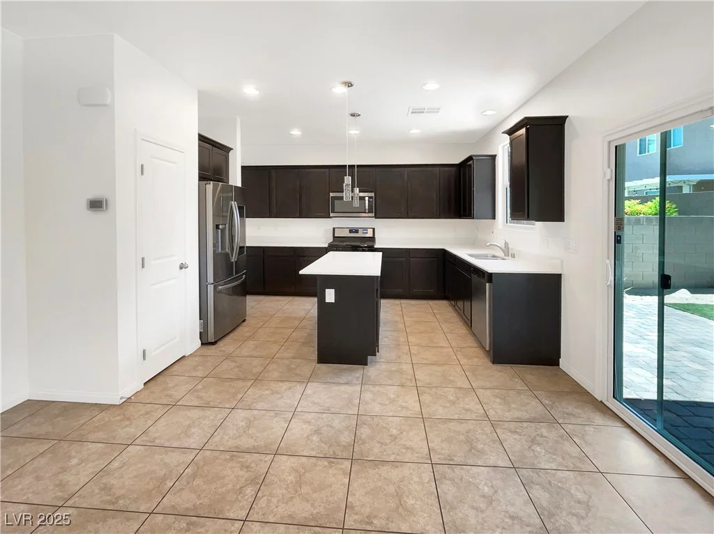 2125 Stone Well, North Las Vegas, NV 89031