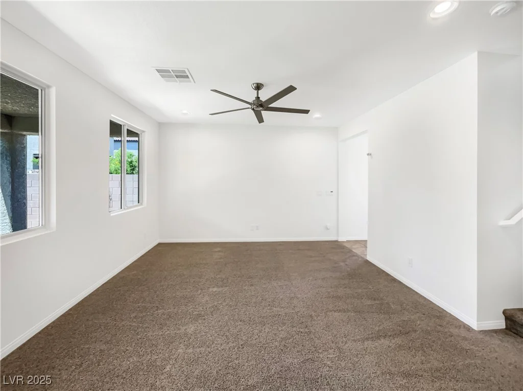 2125 Stone Well, North Las Vegas, NV 89031