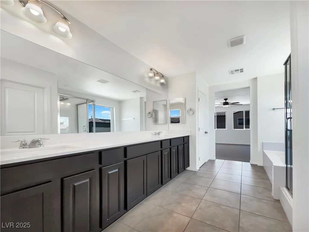 2125 Stone Well, North Las Vegas, NV 89031