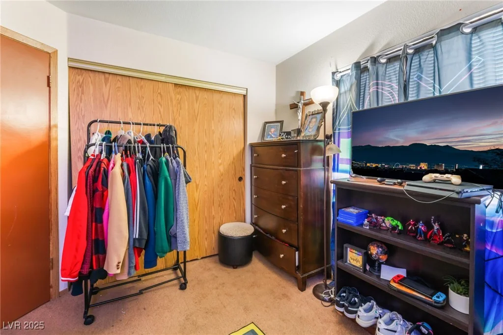 4648 Krissylouise, Las Vegas, NV 89121