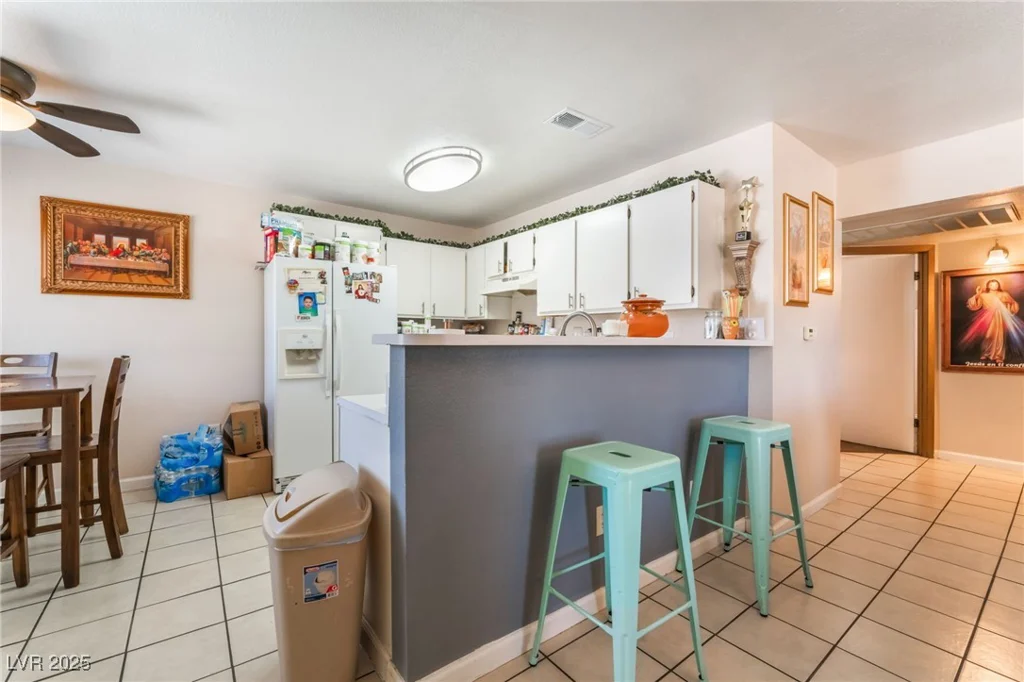 4648 Krissylouise, Las Vegas, NV 89121