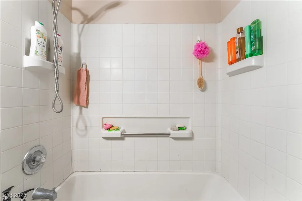 4648 Krissylouise, Las Vegas, NV 89121