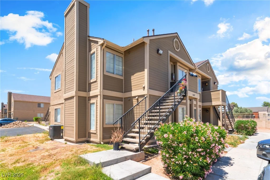 4648 Krissylouise, Las Vegas, NV 89121