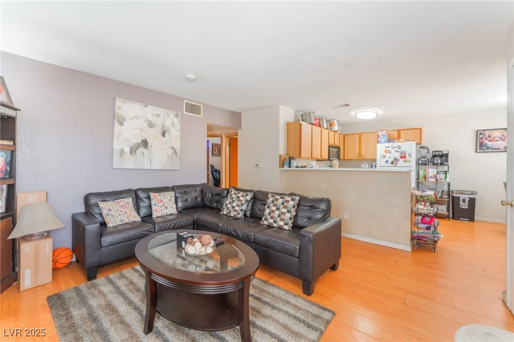 4648 Krissylouise, Las Vegas, NV 89121