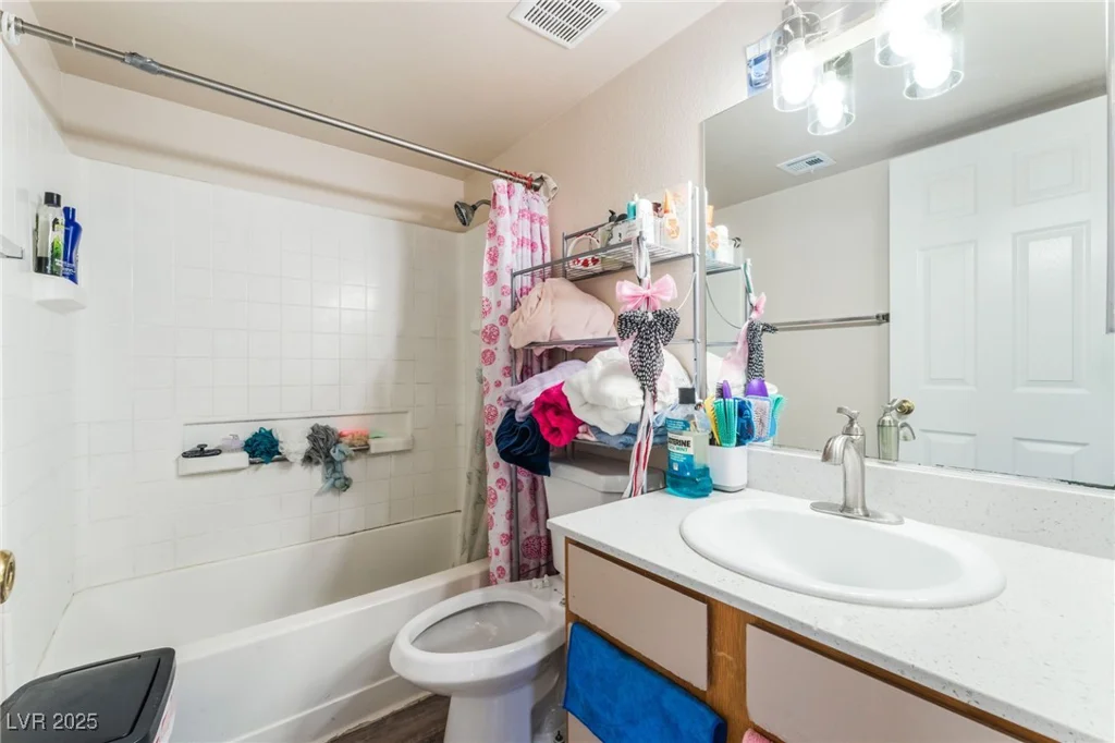 4648 Krissylouise, Las Vegas, NV 89121