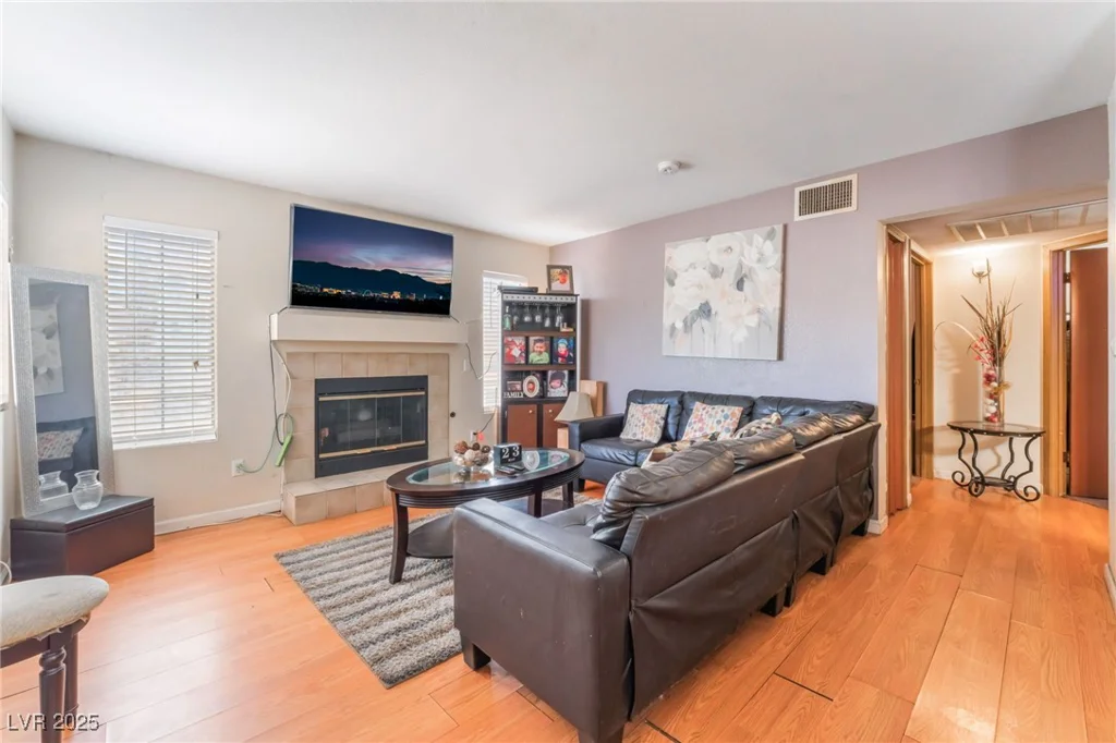 4648 Krissylouise, Las Vegas, NV 89121