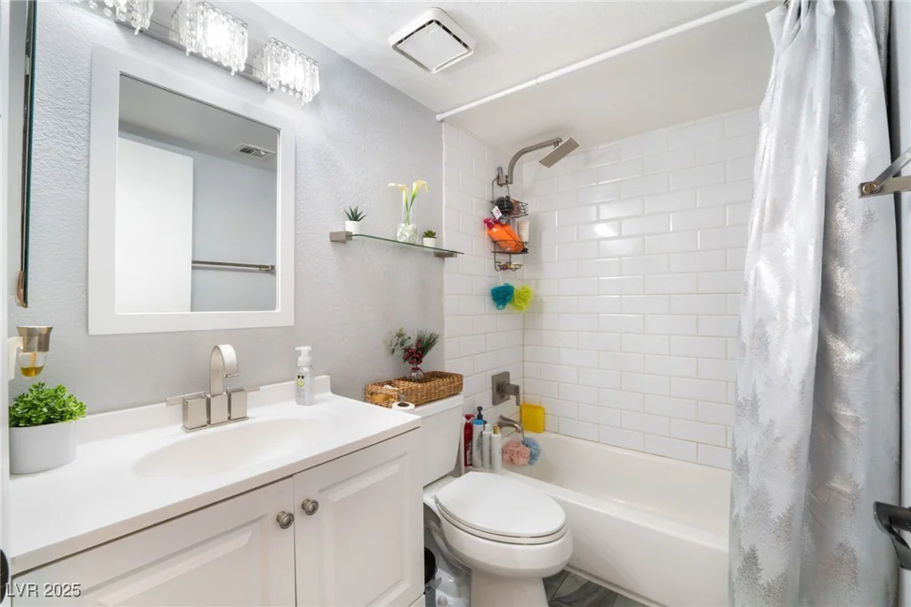 4648 Krissylouise, Las Vegas, NV 89121
