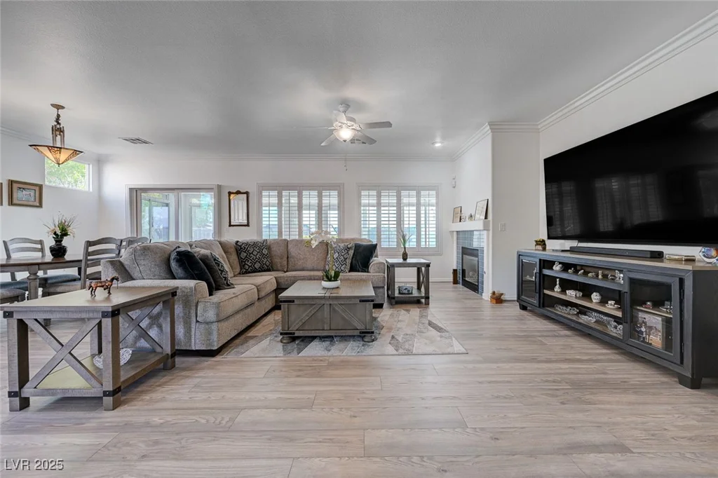 2261 Evening Lights, Henderson, NV 89052
