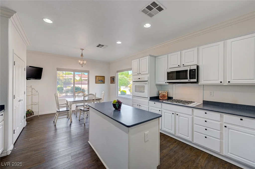 2261 Evening Lights, Henderson, NV 89052