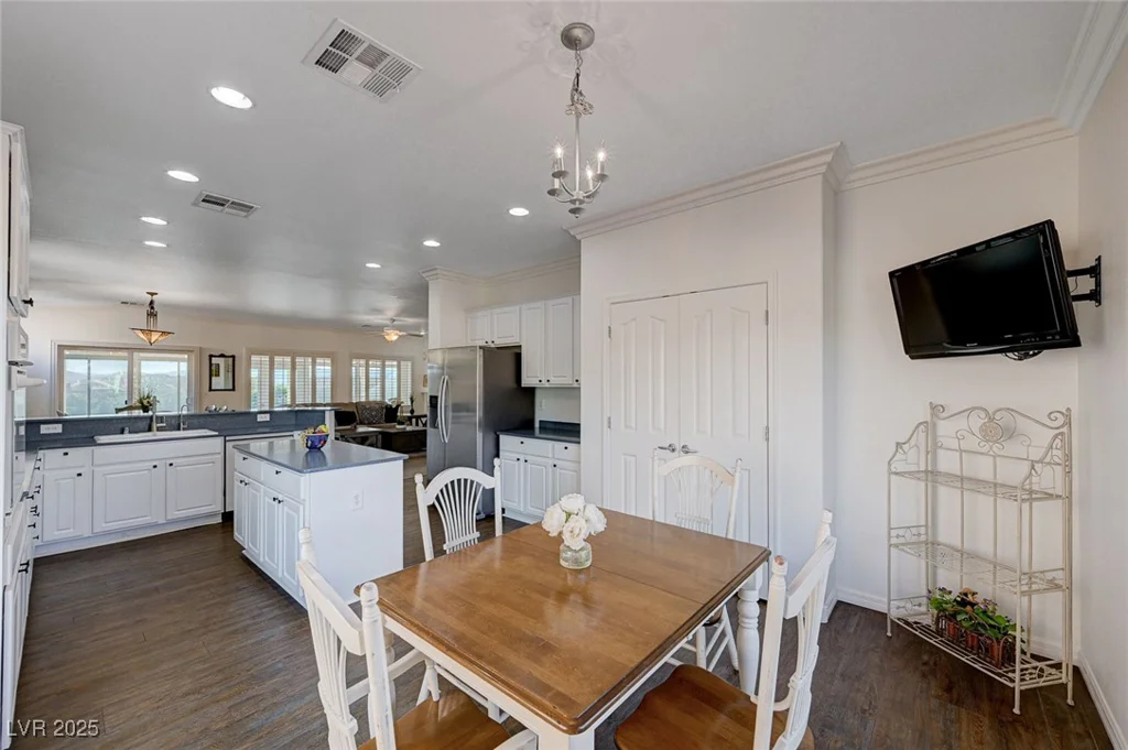 2261 Evening Lights, Henderson, NV 89052