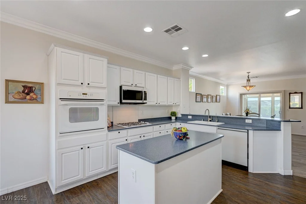 2261 Evening Lights, Henderson, NV 89052