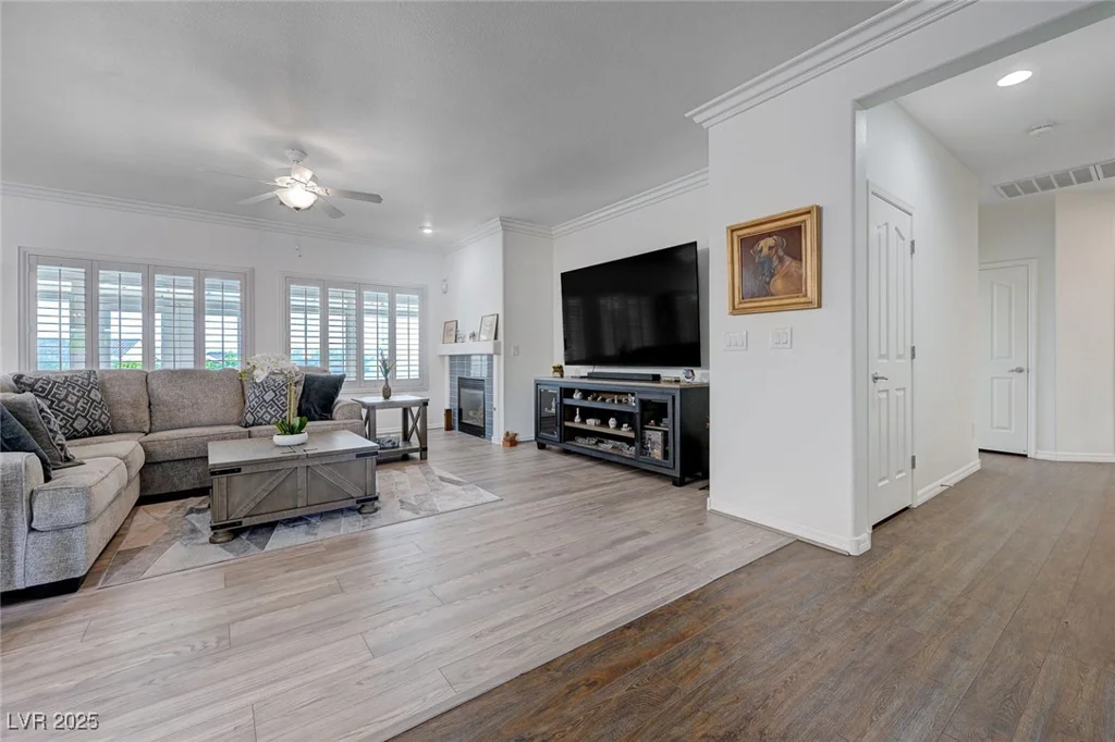2261 Evening Lights, Henderson, NV 89052