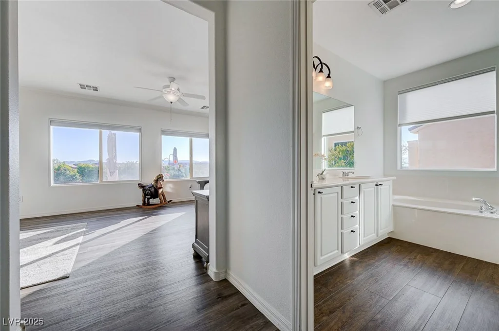 2261 Evening Lights, Henderson, NV 89052