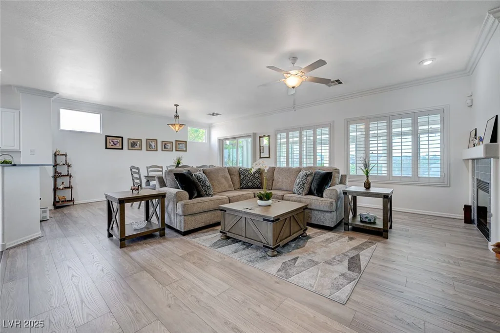 2261 Evening Lights, Henderson, NV 89052