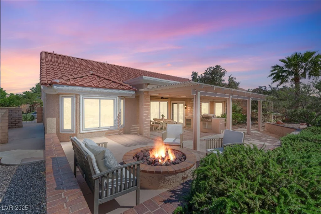 2917 Golf Links, Las Vegas, NV 89134