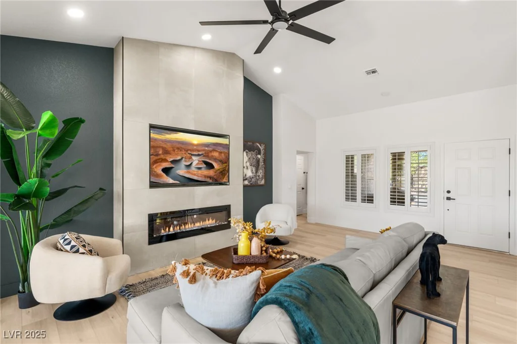 2917 Golf Links, Las Vegas, NV 89134