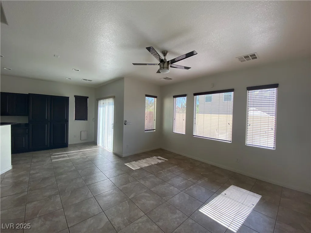 8566 Bright Bush, Las Vegas, NV 89131