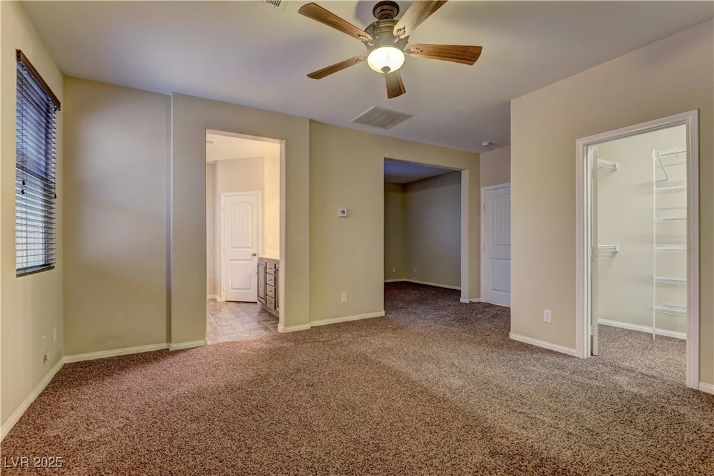 9120 Parkstone, Las Vegas, NV 89178