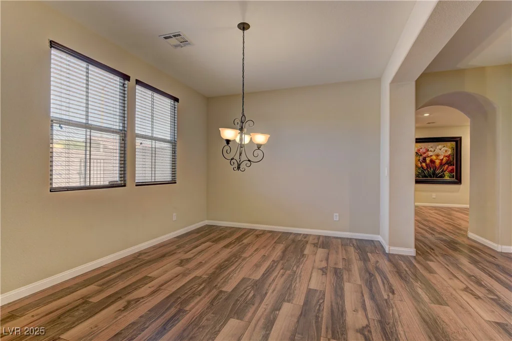 9120 Parkstone, Las Vegas, NV 89178