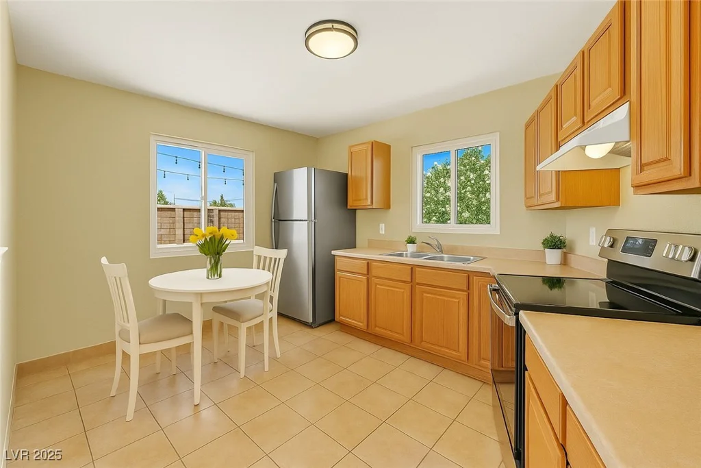 2257 Colebrook, Las Vegas, NV 89115