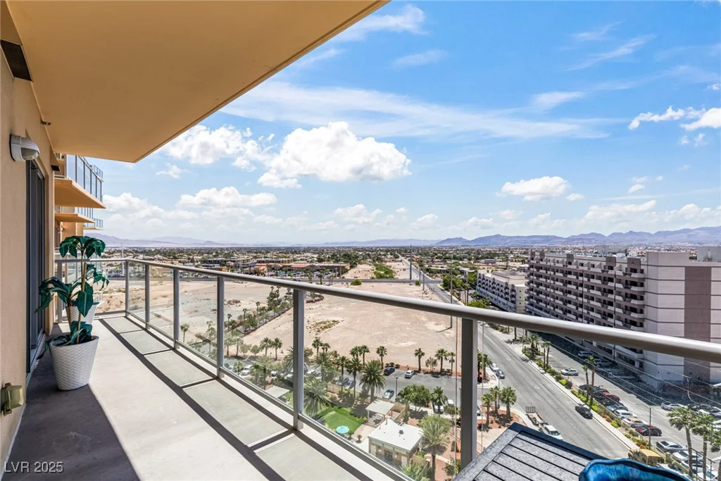 8255 Las Vegas, Las Vegas, NV 89123