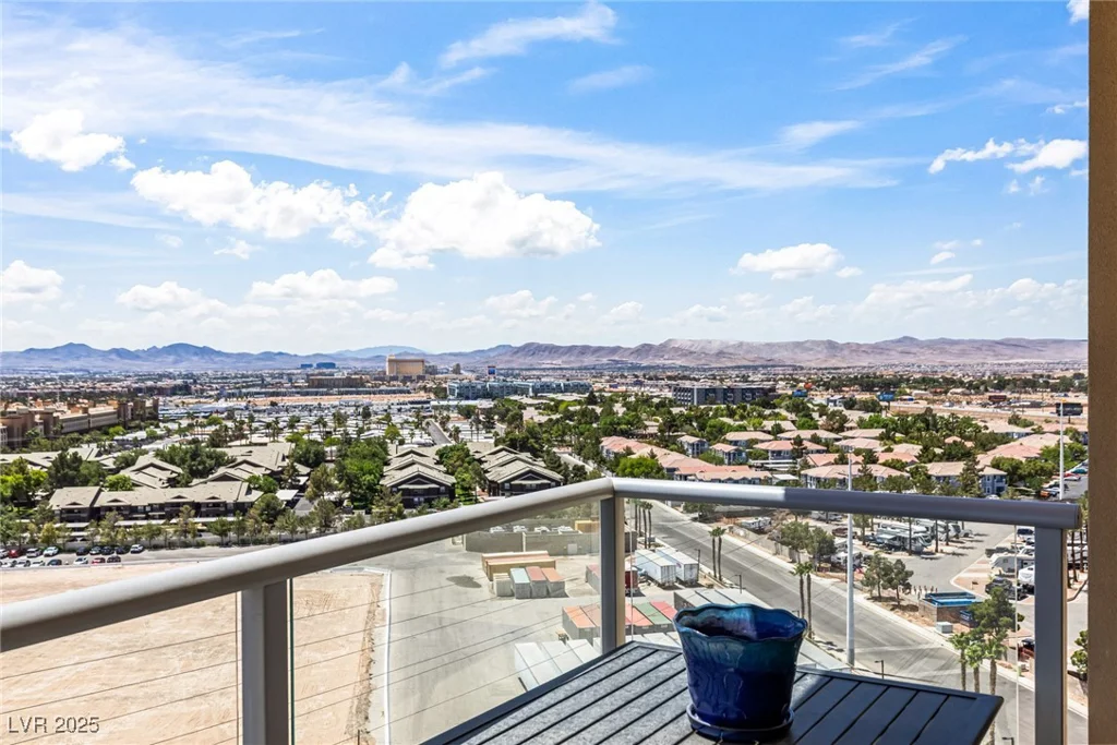 8255 Las Vegas, Las Vegas, NV 89123