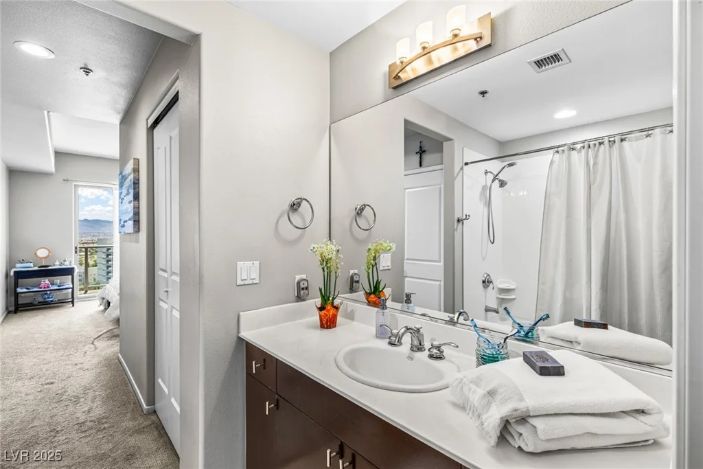 8255 Las Vegas, Las Vegas, NV 89123