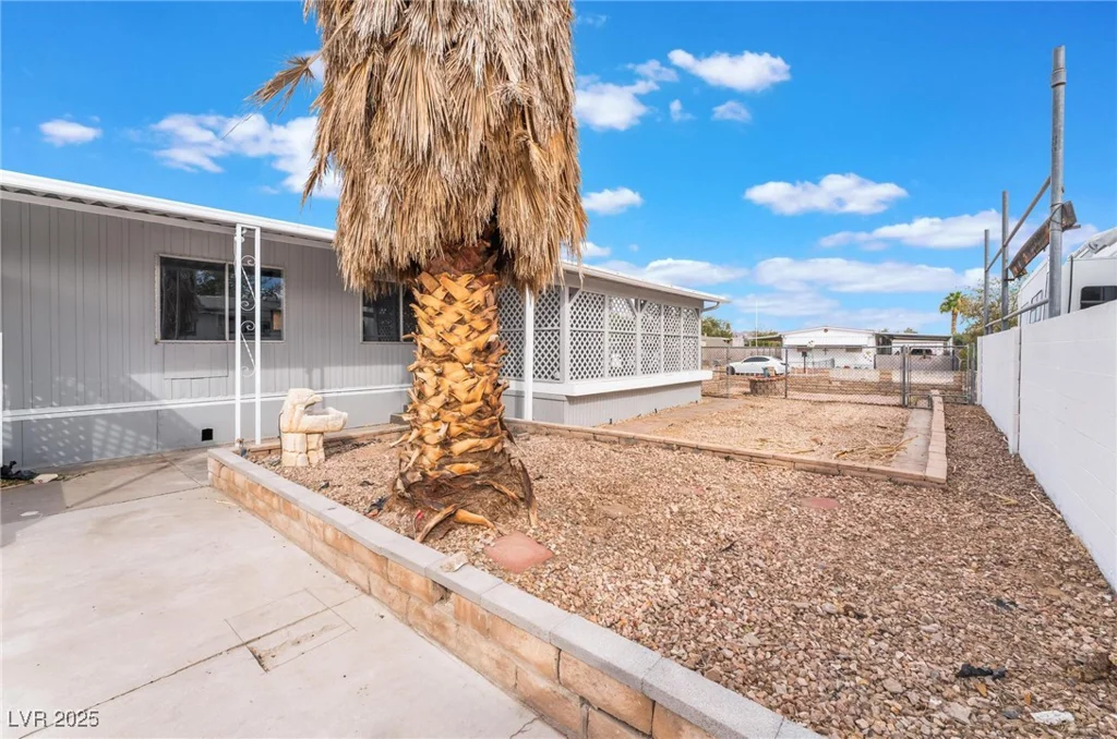 3627 Becerro, Las Vegas, NV 89121