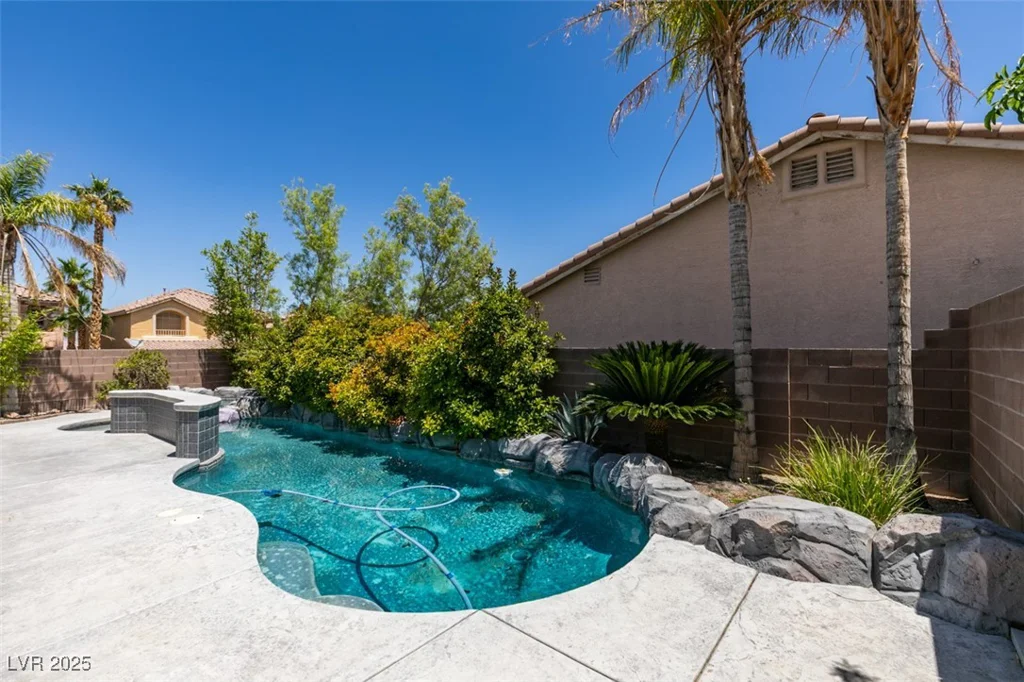 3336 Hidden Ridge, Las Vegas, NV 89129