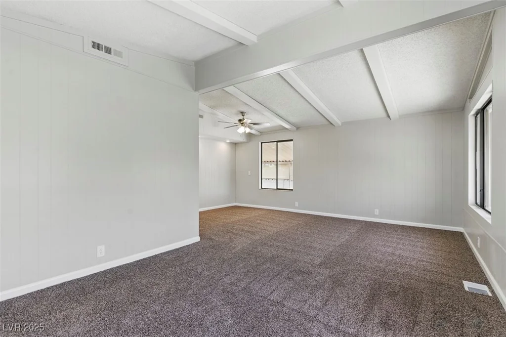 3542 Isle Royale, Las Vegas, NV 89122